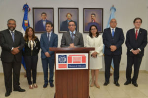 Navarro designa 18 Directores Regionales con altos méritos profesionales