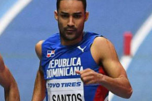 Luguelin Santos llega segundo en la carrera gana por Oscar Husillos