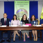 Politóloga española aboga ideas y programas recuperen espacios en partidos