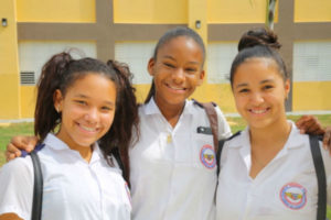 Presidente Danilo Medina entrega un nuevo liceo en Santo Domingo Este