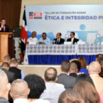 Navarro y Cadet exhortan a directores Regionales y Distritales poner ejemplo actuando con Ética y Transparencia