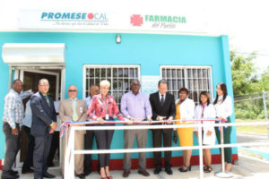 Promese/CAL entrega en Distrito Municipal Gonzalo una Farmacia del Pueblo; Beneficia 10 comunidades