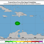 Isaac se degrada a depresión tropical, continúa alejándose de RD