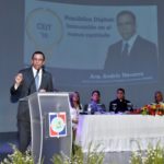 Ministro de Educación Andrés Navarro afirma país debe invertir más en investigación para poder innovar