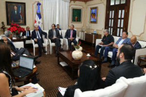 Presidente Medina recibe informe sobre avances Ciudad Juan Bosch