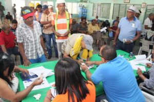 Gobierno dominicano inicia pago Bono Navideño a trabajadores portuarios