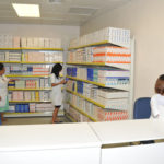 Promese/Cal aumenta en un 26% el salario a las encargadas de las Farmacias del Pueblo