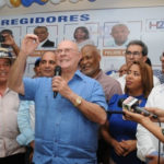 Mejía anuncia apoyo aspiraciones José Moya alcaldía Santo Domingo Oeste