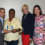 Promese/Cal reconoce a empleados con medalla al mérito