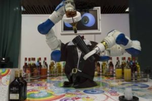 La OIT se pronuncia contra los robots en el trabajo