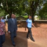 Peña Mirabal dispone construcción de cocina-comedor y reparación de canchas de «La Perito»