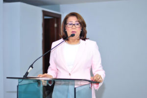 Maestra Jacinta Estévez dice modificaría Ley de Educación si es electa diputada para favorecer al sector magisterial