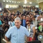 Gonzalo vota y llama a acatar resultados del proceso