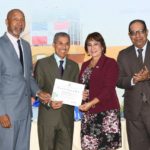 El MAP galardona con la Medalla al Mérito al doctor Enriquillo Matos