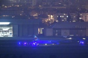 Avión de Air Canadá aterriza sin problemas en aeropuerto madrileño de Barajas