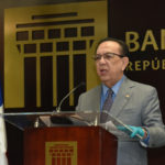 Analizan y diseñan medidas económicas para apoyar sectores afectados por Covid-19 en RD