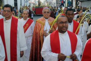 Iglesia suspende actos con feligreses en Semana Santa