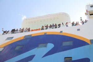 Dominicanos varados en cruceros regresarán este fin de semana