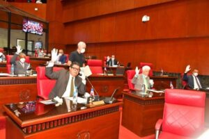 Senado aprueba emergencia nacional por 12 días