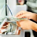 En abril, las ventas de dólares caen 23% en el mercado cambiario dominicano