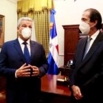 Montalvo y Macarrulla sostienen primer encuentro para el proceso de transición en Palacio Nacional