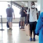 Técnicos de salud comienzan a realizar pruebas rápidas a viajeros