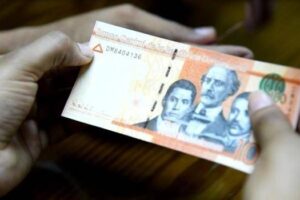 Programa FASE: Fuentes del Ministerio de Hacienda dice que pagos comenzaron ayer y continuarán hoy