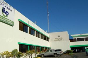 Salud Pública exhorta a la población continuar adoptando plan de contingencia ante paso de Tormenta Laura