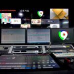 La radio y la televisión modifican su programación y la entregan a la educación