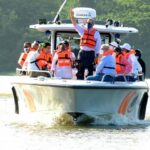 Abinader pondera lucha antinarco de la Armada