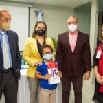 Inabie entrega lentes a estudiantes con problemas visuales