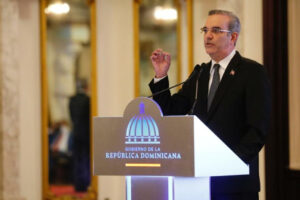 Abinader presenta plan de reformas institucionales contra corrupción y recuperación de patrimonio sustraído