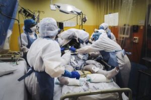 Salud Pública registra 8 muertes por coronavirus y 671 casos nuevos