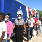 Comedores Económicos reparten más de 51 mil raciones alimenticias cocidas en Monte Plata