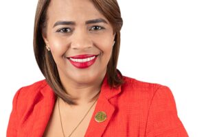 Ana Daisy Guerrero aspira a la presidencia del CDP