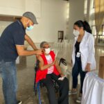 Programa Medicamentos de Alto Costo realiza segunda jornada de vacunación contra COVID-19