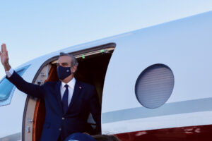 Presidente Abinader viaja a Panamá este miércoles