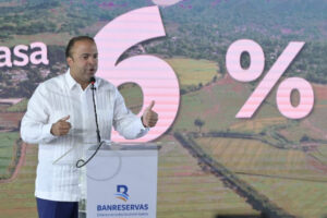 Banreservas dispone RD$10,000 MM para financiar cosecha de arroz a una tasa de 6%