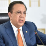 Gobernador Valdez Albizu destaca turismo lidera crecimiento de economía dominicana en 2022