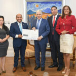 Depositan proyecto Ley General de Facturación Electrónica ante el Senado