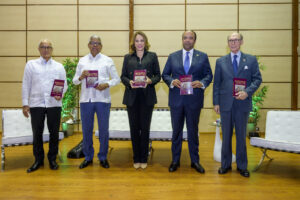 UNESCO publica con auspicio de Banreservas libro Historia del Caribe, traducido al francés