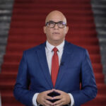 Abinader instruye creación sistema de transporte gratuito para estudiantes escuelas públicas