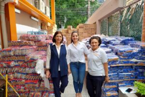 CMI entrega más de 580 mil productos alimenticios a afectados por huracán Fiona