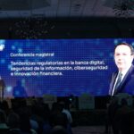 Valdez Albizu destaca RD alcanza comunidad de 5.9 millones de usuarios de internet banking