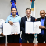 Intrant entrega licencia de operación del Corredor Jacobo Majluta