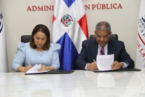 MAP y Ministerio de la Mujer firman acuerdo para reducir la brecha género en la administración pública
