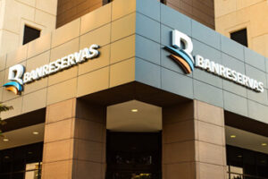 Global Finance premia a Banreservas como Mejor Banco para Pymes del Caribe y de RD