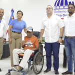 Gobierno otorga pensiones a 28 pescadores en Montecristi