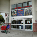 La cadena de farmacias CVS va a despedir a unos 5,000 empleados