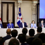 Abinader destaca han firmado 34 contratos de energía renovable, para aumento de 1,812 MW